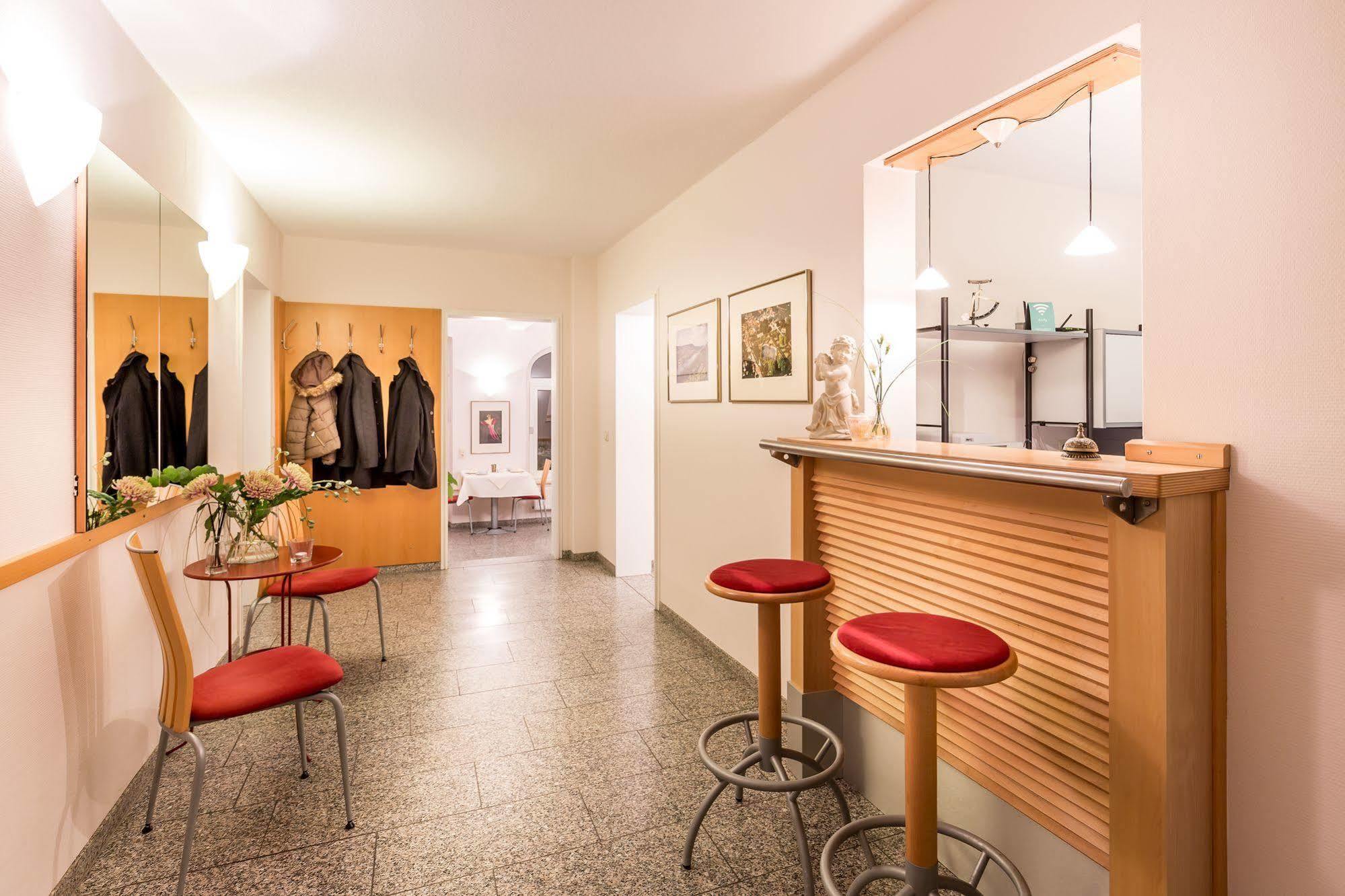 Hotel Am Rokokogarten Veitshöchheim Dış mekan fotoğraf