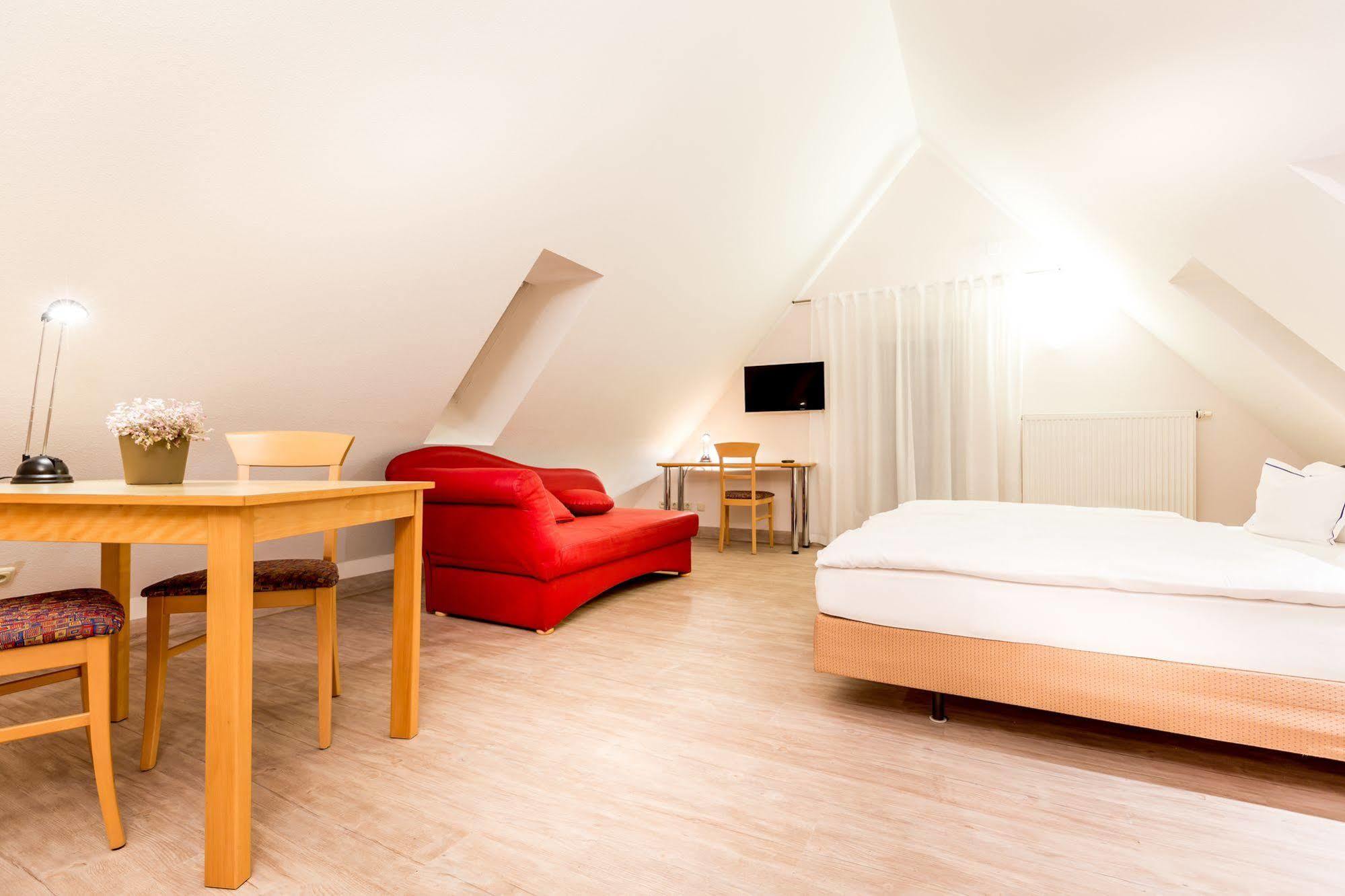 Hotel Am Rokokogarten Veitshöchheim Dış mekan fotoğraf